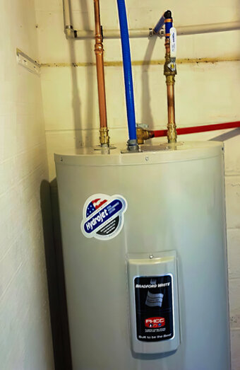https://peppermintgrovehotwater.com.au/uploads/2025/06/electric-hot-water-system-32554.jpg