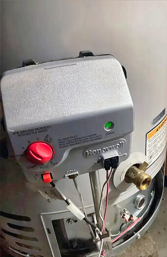 https://peppermintgrovehotwater.com.au/uploads/2025/06/hot-water-39728.jpg