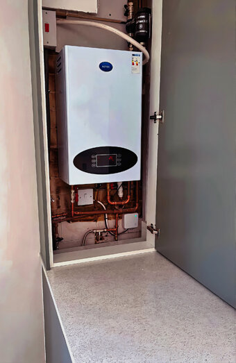 https://peppermintgrovehotwater.com.au/uploads/2025/06/instant-hot-water-systems-44293.jpg